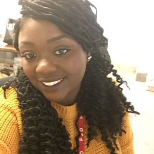 Meet your Posher, Ciara